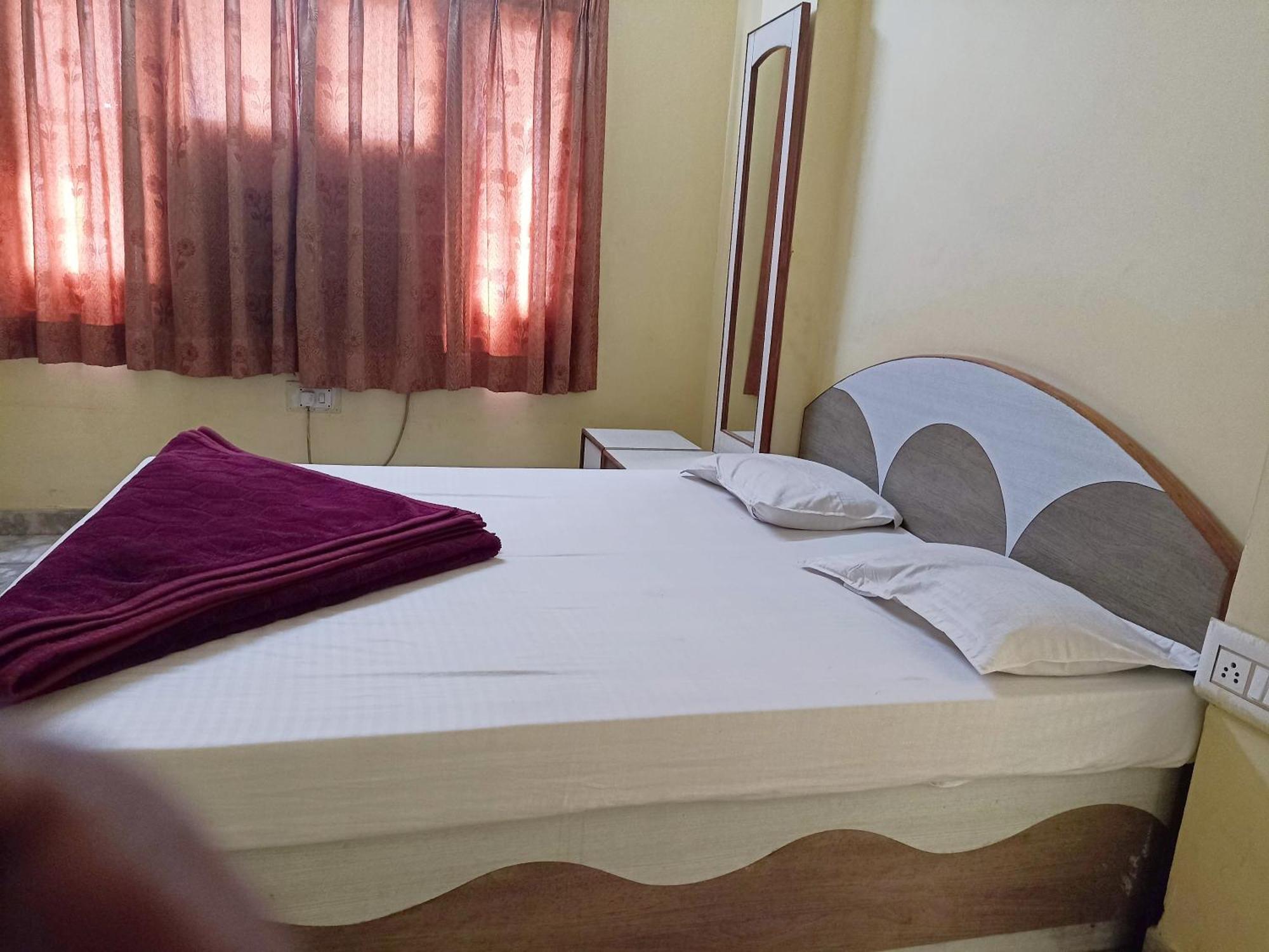 Shreeji Arpan Hotel Nāthdwāra Quarto foto